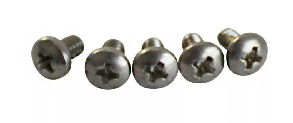 180/280 SS PAN HEAD SCREW