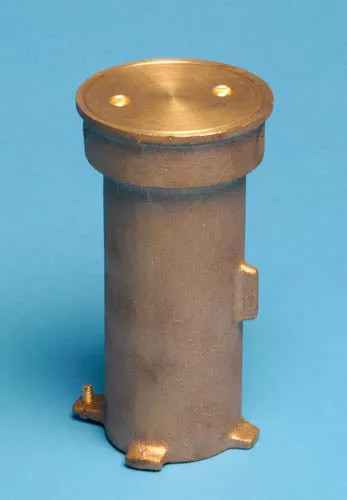 SOCKET W/ THREADED CAP